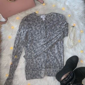 Ann Taylor Gray Patterned Cardigan